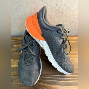 Under Armour Charged Escape 4 Gray Orange Men’s Shoes Size 11 3025499-101 EUC